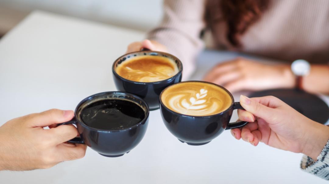 3 coffee cups